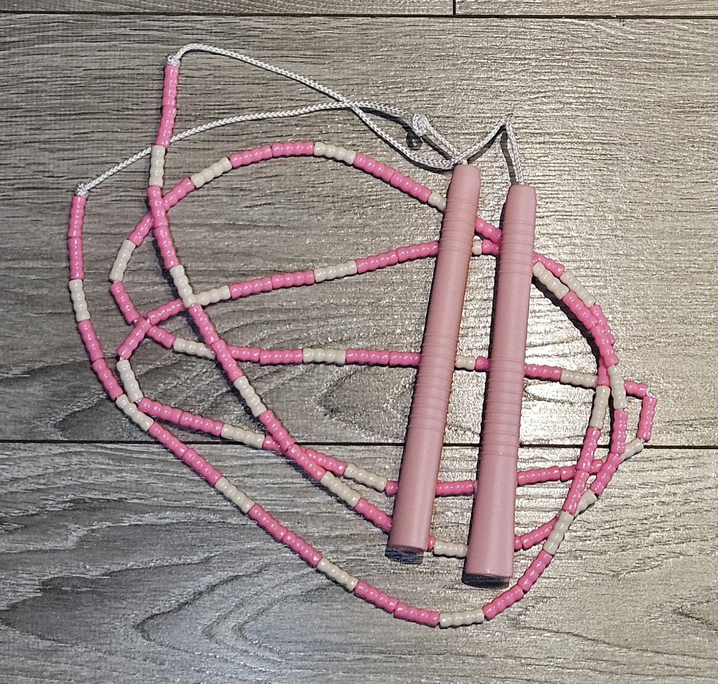Corde à sauter perlée - Collection Éphémère - Rose et blanche