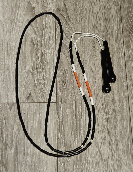 Corde à sauter perlée - Collection Éphémère - Noire orange blanche