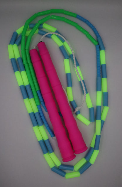 Corde à sauter perlée - Collection Éphémère - Rose bleue verte phospho